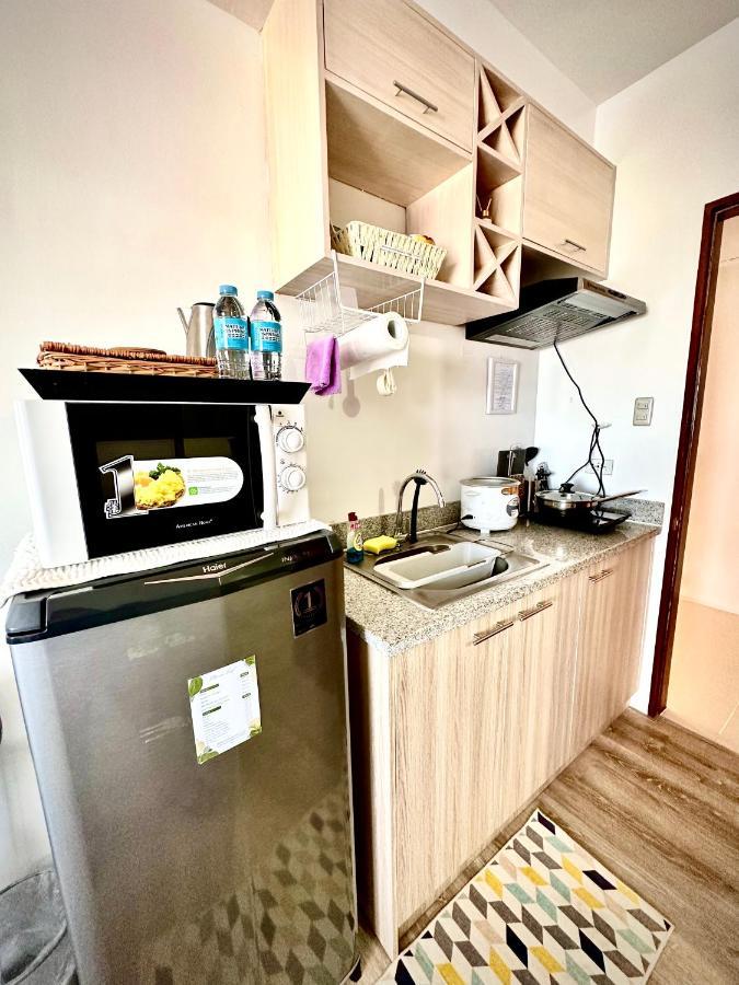 Lovely Studio Condominiums At Mesavirre Garden Residences Bacolod Dış mekan fotoğraf