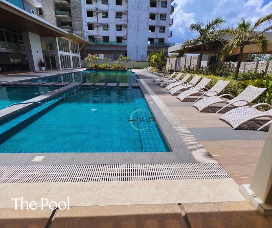Lovely Studio Condominiums At Mesavirre Garden Residences Bacolod Dış mekan fotoğraf